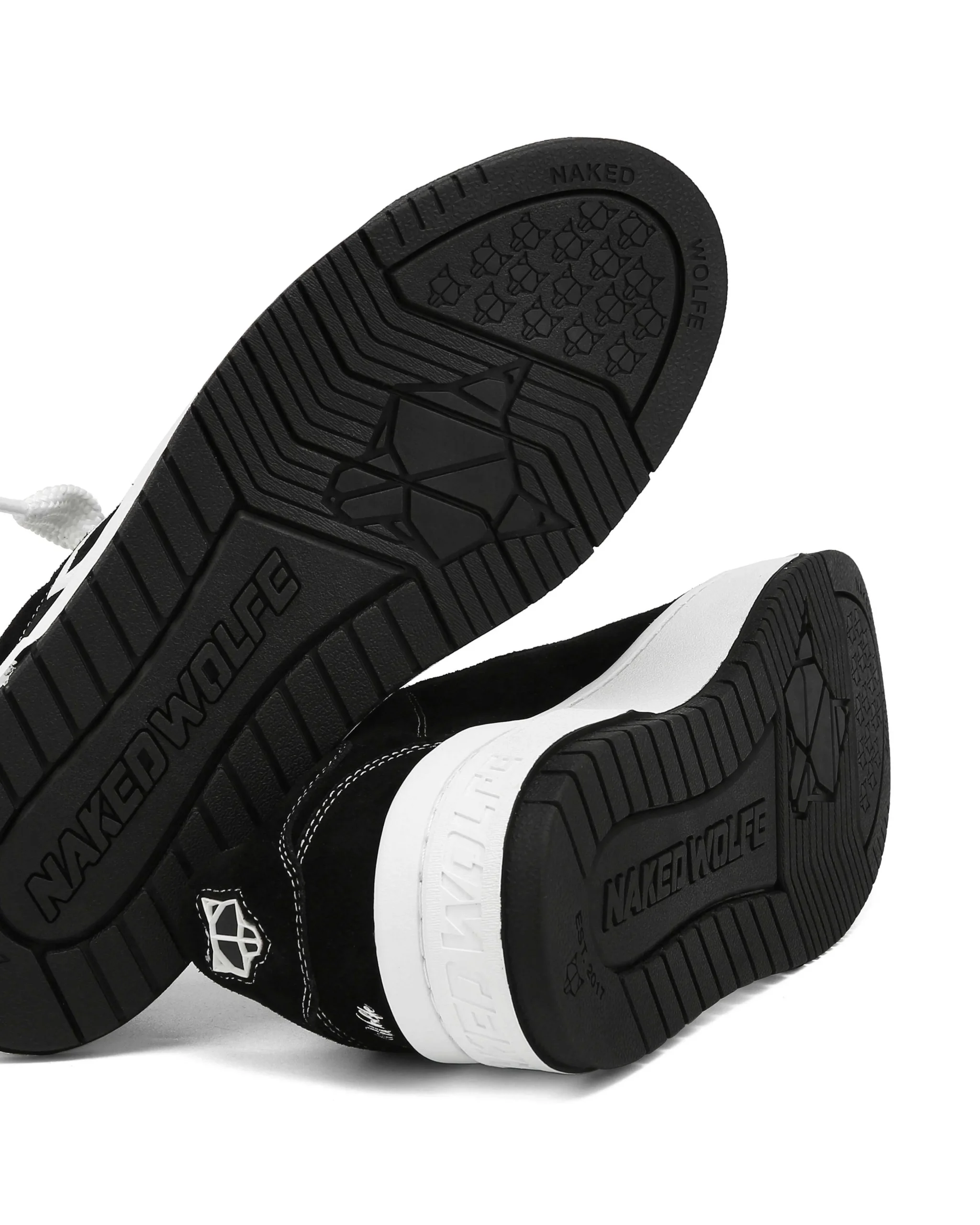 Chrome Suede Black<Naked Wolfe Best