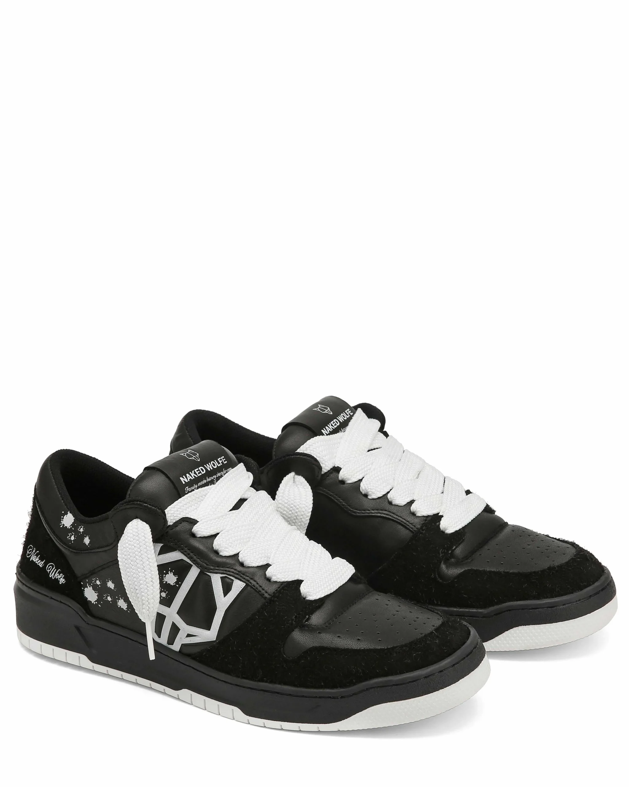 Cm-00 Black<Naked Wolfe Hot
