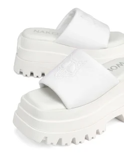 Delicious White<Naked Wolfe Best Sale