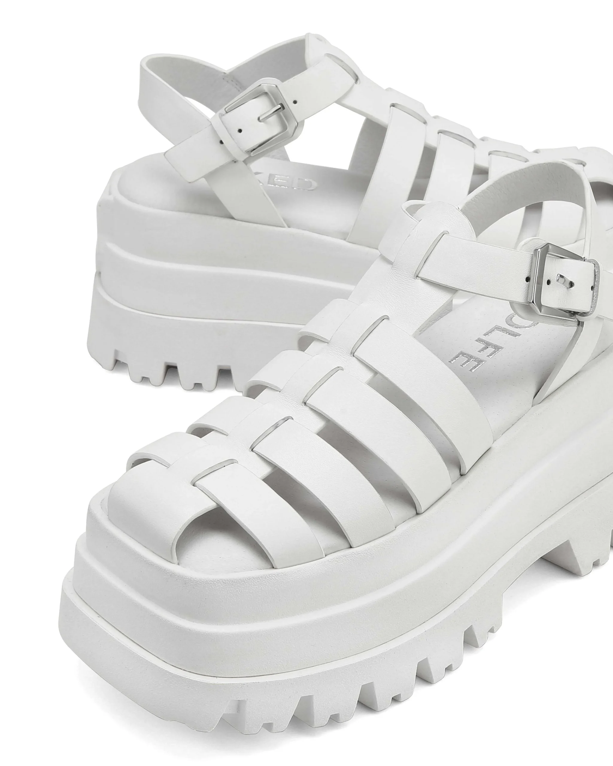 Devil White<Naked Wolfe New