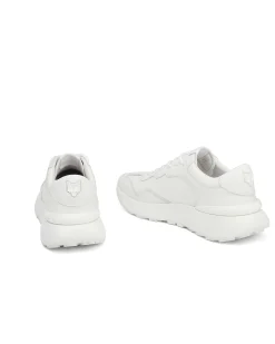Drought Triple White<Naked Wolfe Online