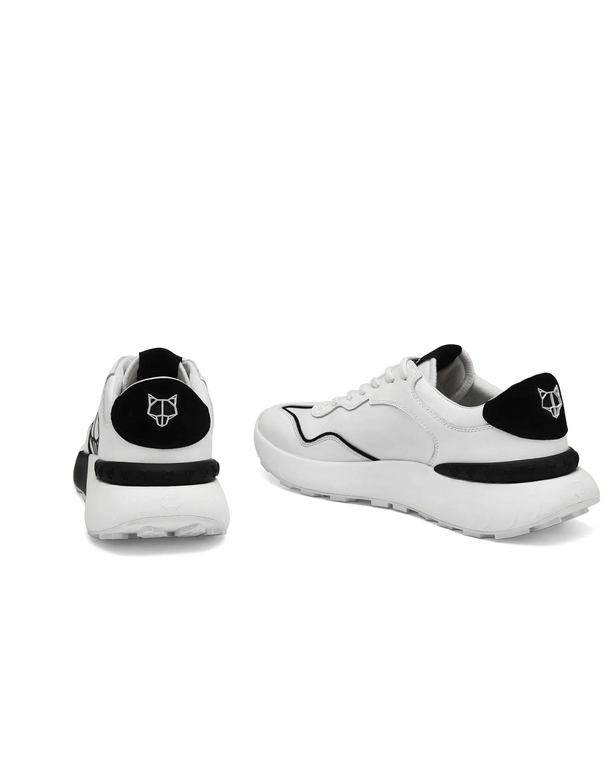 Drought White/Black<Naked Wolfe New