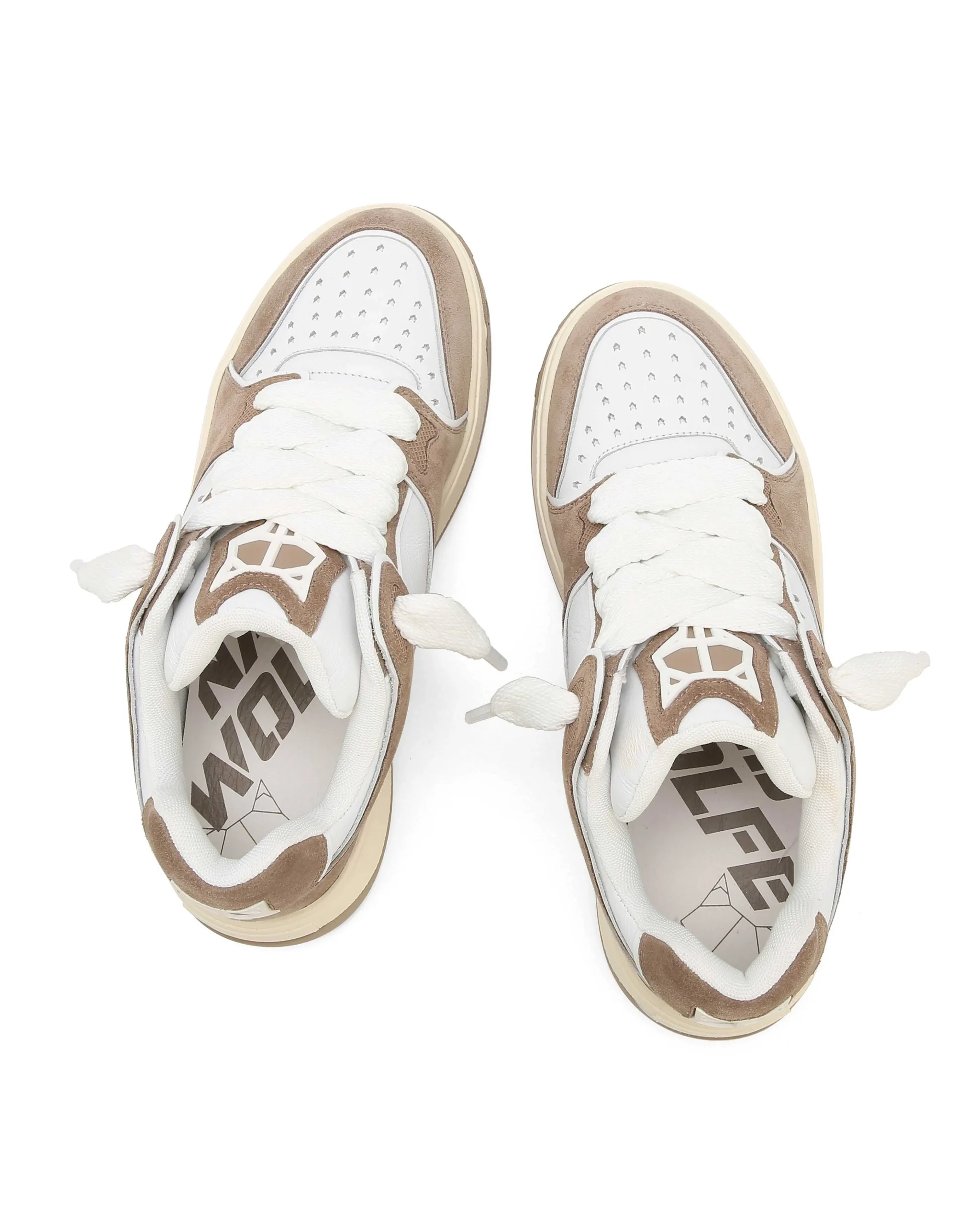 Kash Suede Taupe<Naked Wolfe Flash Sale