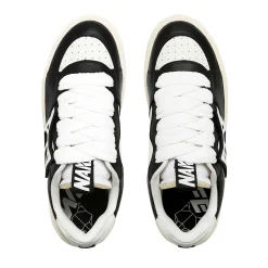 Kosa Laces Solid White<Naked Wolfe Fashion