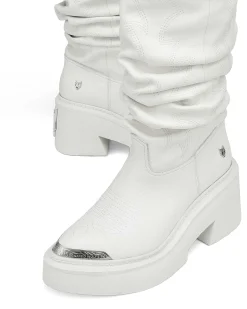 Stable White<Naked Wolfe Hot
