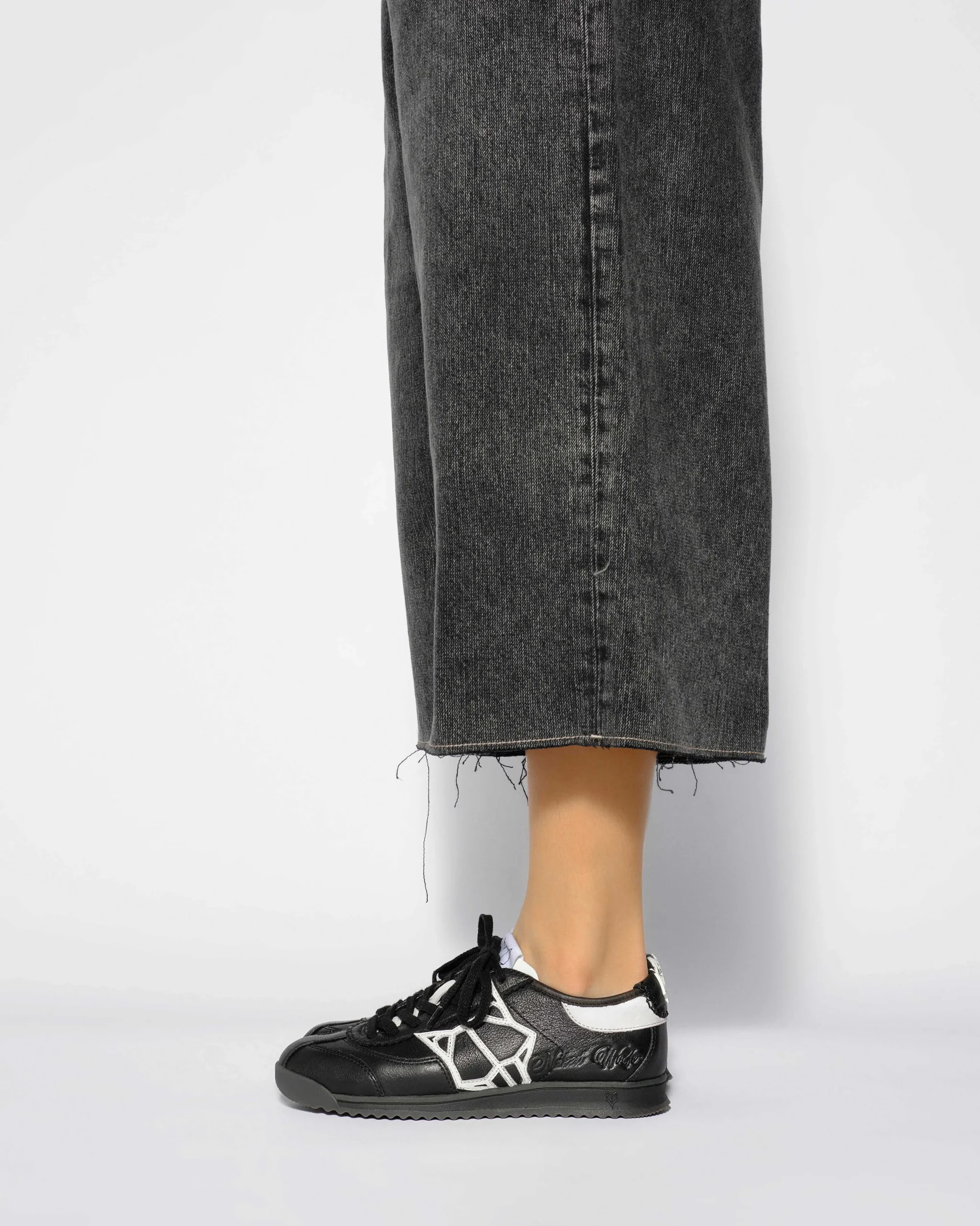 Vital Black/White<Naked Wolfe Cheap